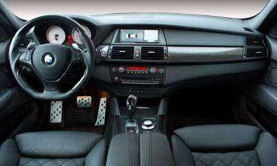 BMW CLR X 650 Lumma Design black interior